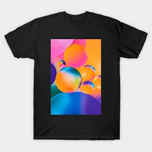 Colorful close up of oil drops in water T-Shirt